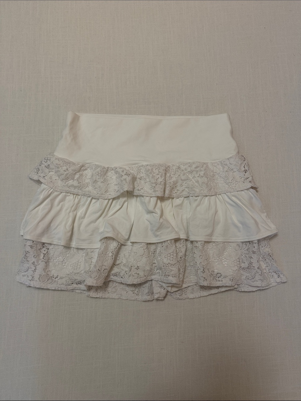 JoyLab White Lace Ruffle Skirt